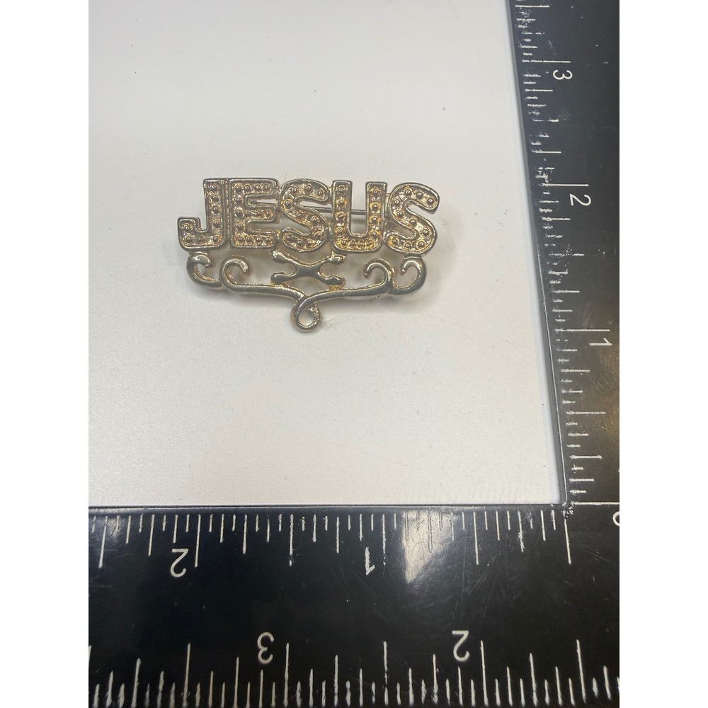 Jesus Name Brooch Gold Tone Religious Christian Faith Scroll Pin Accessory